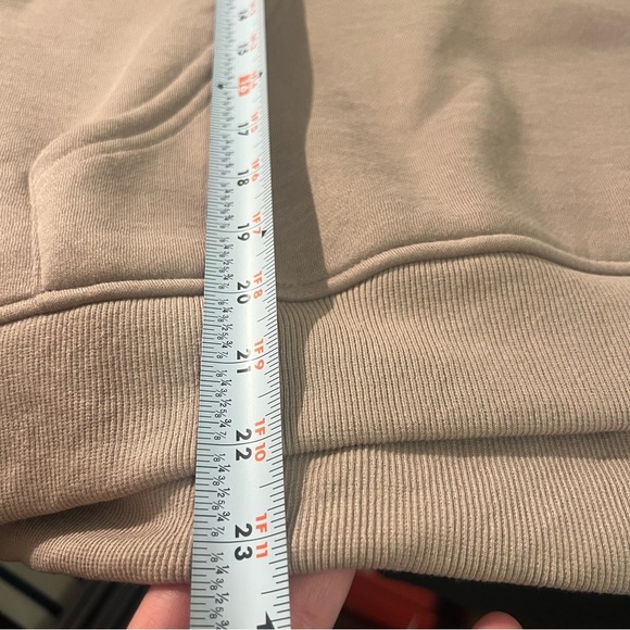 NWT Women's Cropped Half Zip Taupe Hoodie, XL - Picture 7 of 7